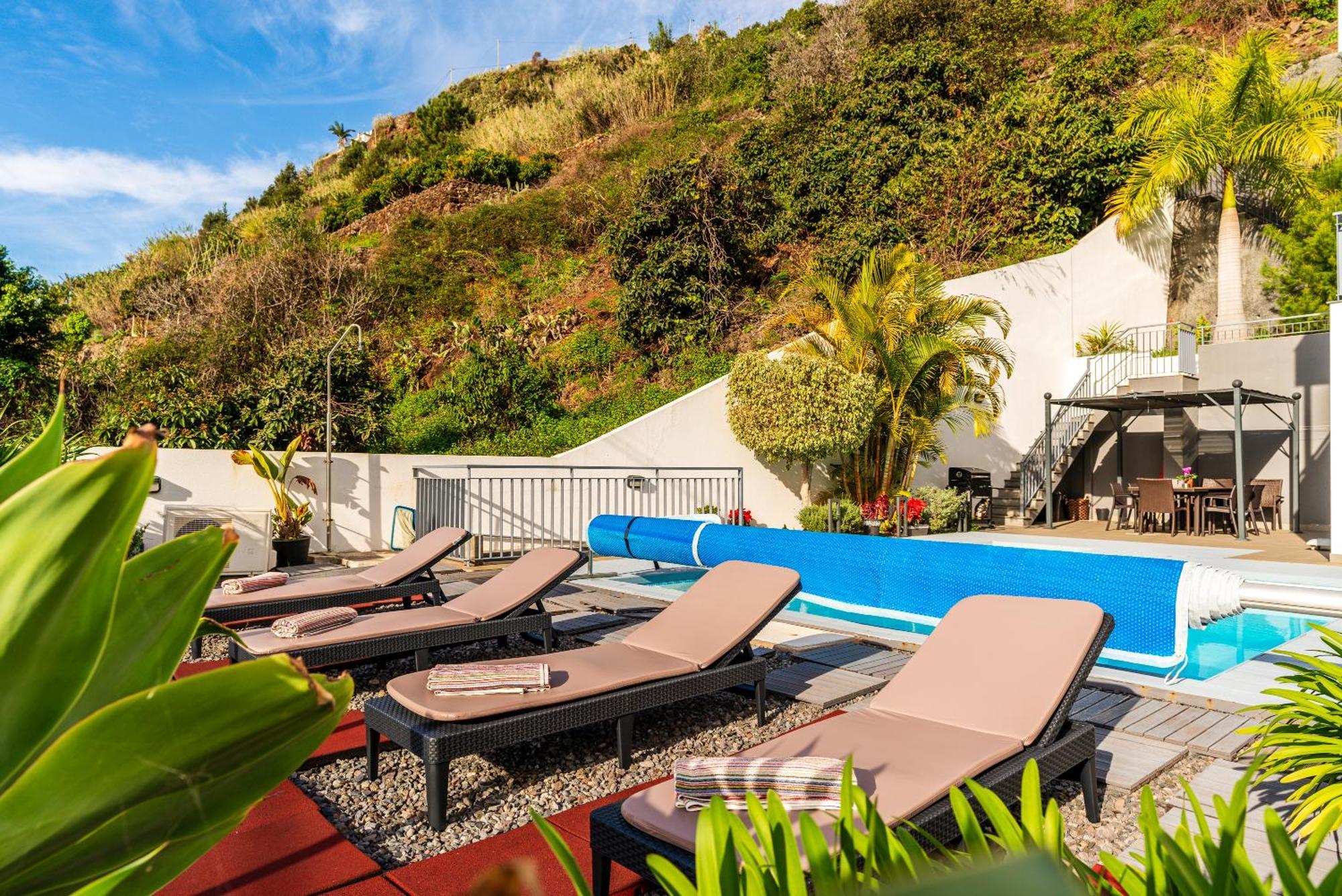 Villa Nunes, Big Holiday House With Private Pool Кальєта Екстер'єр фото